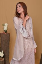 Elegant Embroidered Kurta Set with Flared Sleeves - Image 4